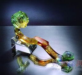 匠心傳承，流光溢彩——探訪浙江省浦江遠方水晶琉璃工藝品廠